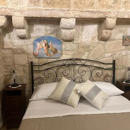 Arco Meraviglia House *