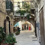 Arco Meraviglia House Апартаменти