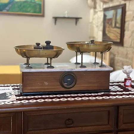 Arco Meraviglia House *